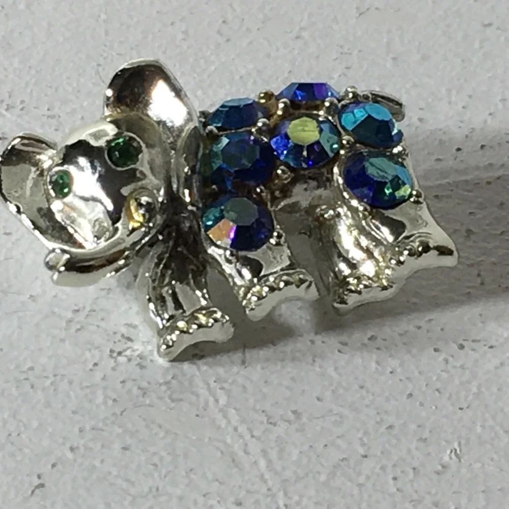 Vintage Silver Tone Rhinestone Elephant Brooch